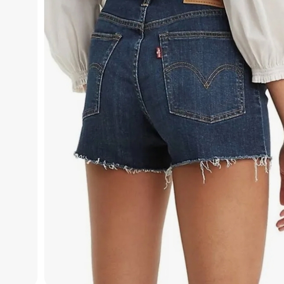 Levi's High Rise Short Dark Wash Denim - Picture 6 of 14